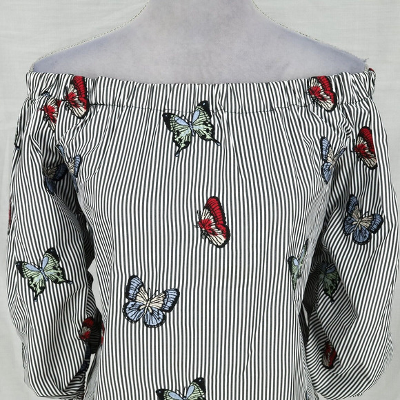 Zara Top Womens XS White Gray Stripe Blouse Embroidered Butterflies Whimsy Boho - Picture 12 of 16
